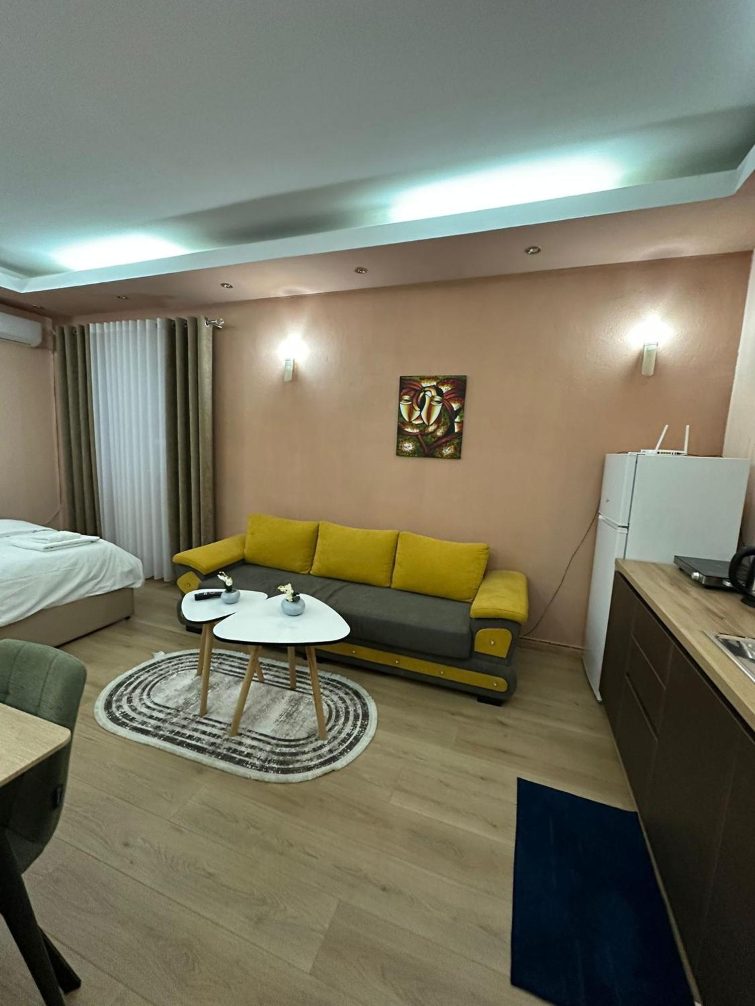 Adora Apartment 티라나 외부 사진