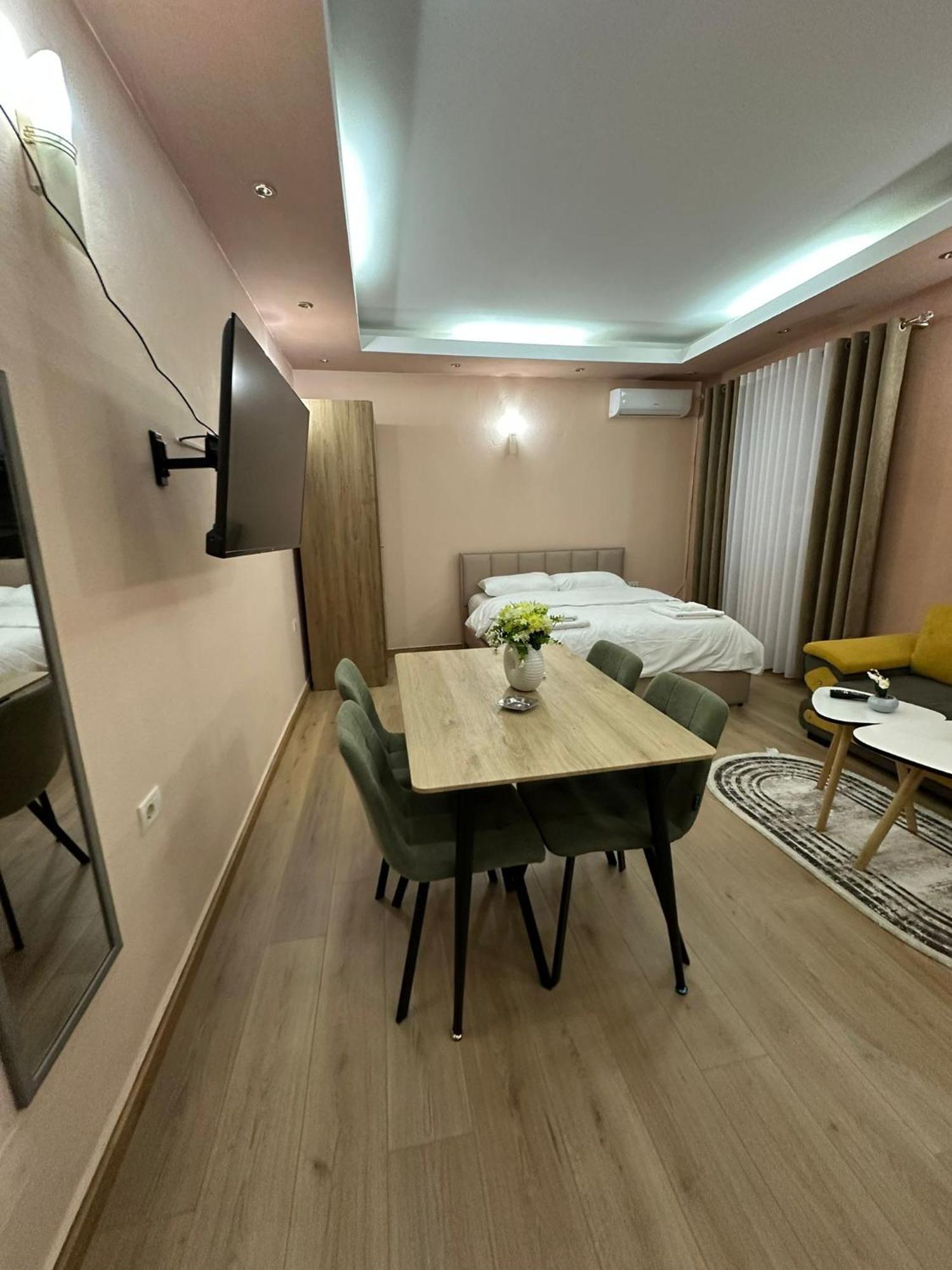 Adora Apartment 티라나 외부 사진